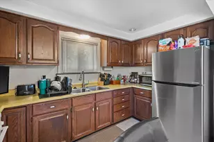 11610 W Elmhurst Pkwy, Wauwatosa, WI 53226 - Photo 5