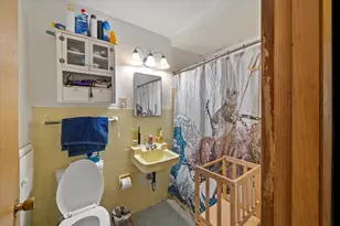 11610 W Elmhurst Pkwy, Wauwatosa, WI 53226 - Photo 29
