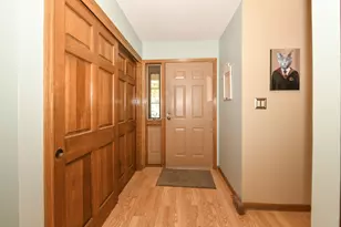 7535 W Tuckaway Creek Dr, Franklin, WI 53132 - Photo 3
