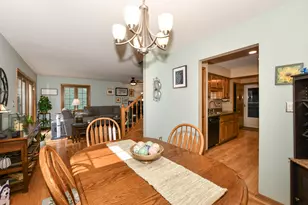 7535 W Tuckaway Creek Dr, Franklin, WI 53132 - Photo 11