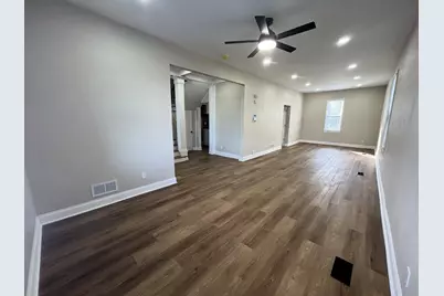 3343 N 8th St, Milwaukee, WI 53206 - Photo 5