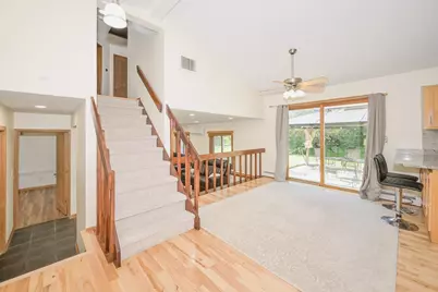 7021 W Southview Dr, Franklin, WI 53132 - Photo 13
