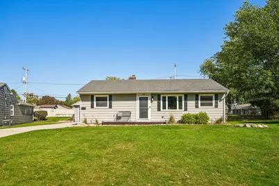 256  Ivy Pl, West Bend, WI 53095 - Photo 39