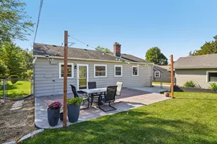 256 Ivy Pl, West Bend, WI 53095 - Photo 27