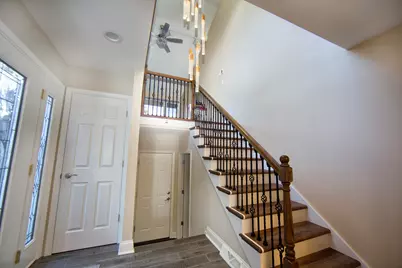 1228 W Baldwin Ct, Mequon, WI 53092 - Photo 5