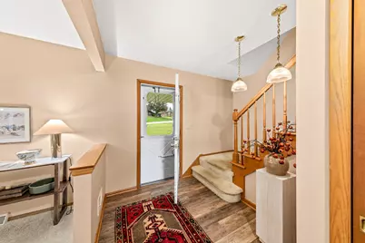 4725  Camfield Dr, Brookfield, WI 53045 - Photo 5