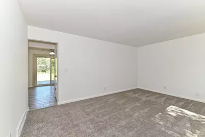 17230 W Jills Dr, New Berlin, WI 53146 - Photo 5