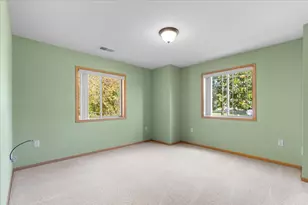 934 Spring Ct, Newburg, WI 53095 - Photo 21