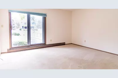 320 E Pleasant St #106, Oconomowoc, WI 53066 - Photo 11