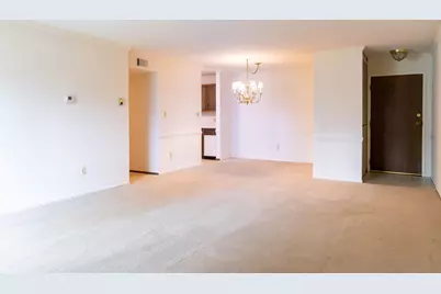 320 E Pleasant St #106, Oconomowoc, WI 53066 - Photo 5