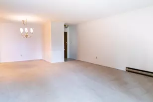 320 E Pleasant St, Oconomowoc, WI 53066 - Photo 7
