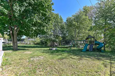 3419 W Parnell Ave, Milwaukee, WI 53221 - Photo 25