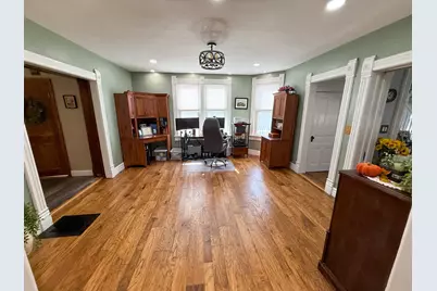 363  Linden St, Fond du Lac, WI 54935 - Photo 9