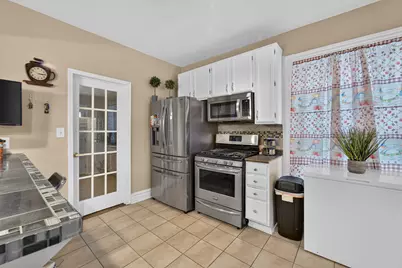 3009 S 8th St, Milwaukee, WI 53215 - Photo 7