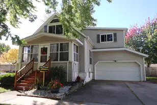 152 Vincent St, Fond du Lac, WI 54935 - Photo 1