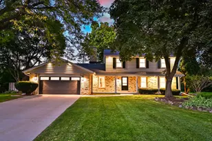 13380 Burlawn Pkwy, Brookfield, WI 53005 - Photo 1