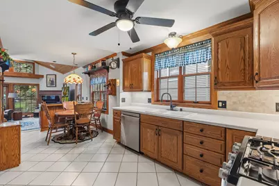 1013 W Grand Ave, Port Washington, WI 53074 - Photo 19