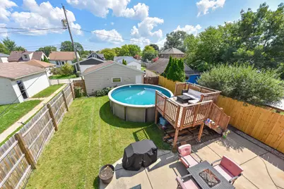 2426 S 73rd St, West Allis, WI 53219 - Photo 21
