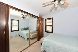 2426 S 73rd St, West Allis, WI 53219 - Photo 15