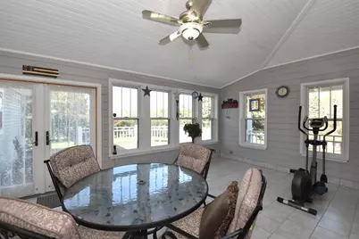 4025  Northwestern Ave, Racine, WI 53405 - Photo 11