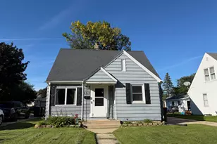 8712 W Montana Ave, West Allis, WI 53227 - Photo 25