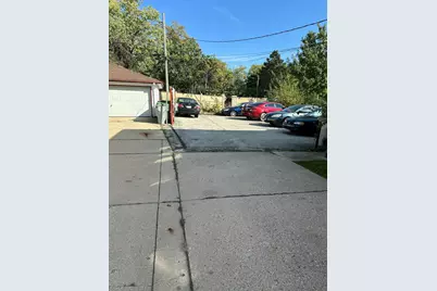 3338 S 97th St, Milwaukee, WI 53227 - Photo 3