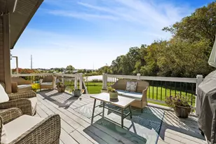 1050 Cumberland Trail, Lake Geneva, WI 53147 - Photo 7