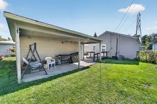 4114 Republic Ave, Racine, WI 53405 - Photo 13