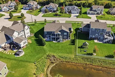 W136N6171  Weyer Farm Dr, Menomonee Falls, WI 53051 - Photo 63
