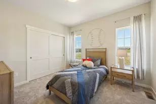 9282 S Overlook Wy, Franklin, WI 53132 - Photo 27