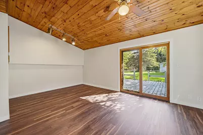 213  Rose Ln, Belgium, WI 53004 - Photo 23