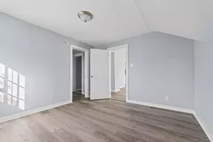 2910 N 17th St, Milwaukee, WI 53206 - Photo 21