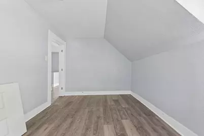3701 W Kilbourn Ave, Milwaukee, WI 53208 - Photo 15