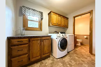 1402  40th Ave, Kenosha, WI 53144 - Photo 45