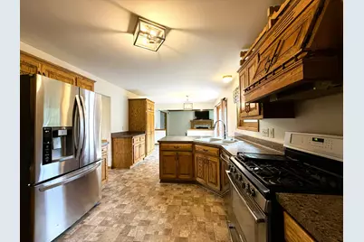1402  40th Ave, Kenosha, WI 53144 - Photo 37