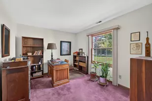 941 Crestwood Dr, Burlington, WI 53105 - Photo 9