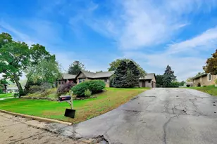 373 Church St, Burlington, WI 53105 - Photo 5