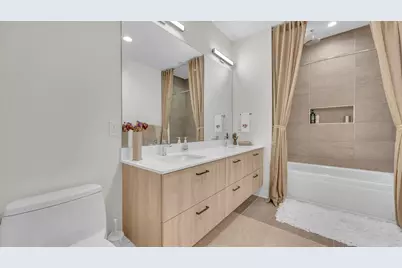 324 N Lake St #306, Port Washington, WI 53074 - Photo 27