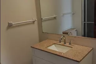 5278 Somerset Ln, Greenfield, WI 53221 - Photo 7