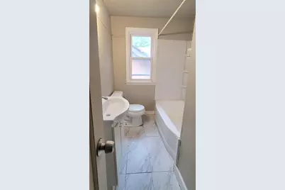 3711 W Roosevelt Dr #3711 A, Milwaukee, WI 53216 - Photo 9