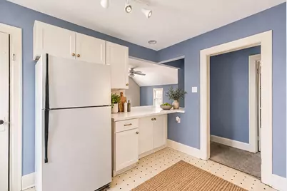 6830 W Lincoln Ave, West Allis, WI 53219 - Photo 29
