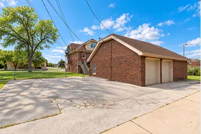 6830 W Lincoln Ave, West Allis, WI 53219 - Photo 35