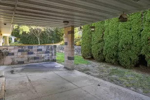 918 S 7th Ave, West Bend, WI 53095 - Photo 33