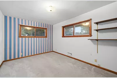 918 S 7th Ave, West Bend, WI 53095 - Photo 25
