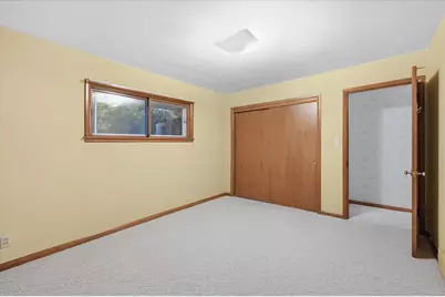 918 S 7th Ave, West Bend, WI 53095 - Photo 23