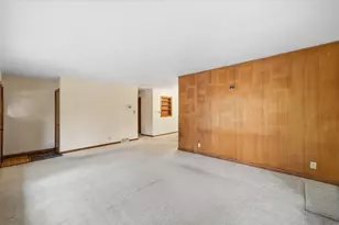 918 S 7th Ave, West Bend, WI 53095 - Photo 17