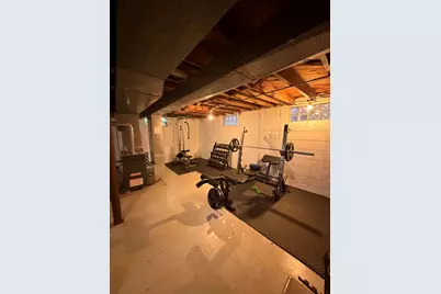 3667 S 18th St, Milwaukee, WI 53221 - Photo 11