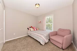 10102 W Jonen St, Milwaukee, WI 53224 - Photo 17