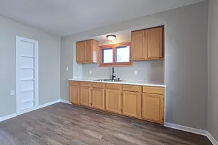 2220 E Vollmer Ave, Milwaukee, WI 53207 - Photo 39