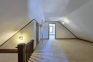 2220 E Vollmer Ave, Milwaukee, WI 53207 - Photo 31